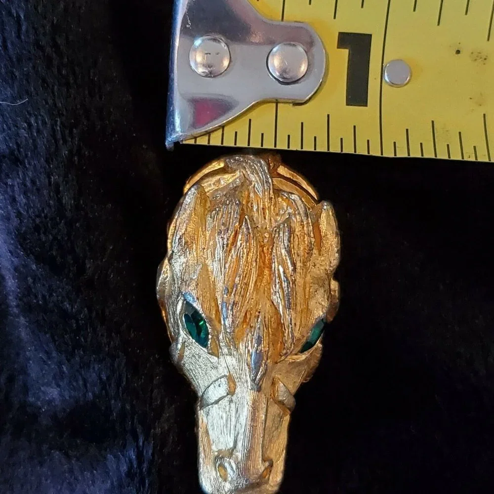 3D Horse Head Pin Brooch Green Rhinestone‎ Eyes